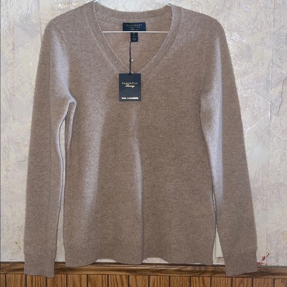 Tan charter club V-Neck cashmere Sweater (xs)(nwt) - Picture 2 of 7